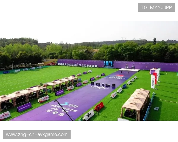 赛场旁的趣味活动，比赛不只是比拼，比赛场景布置